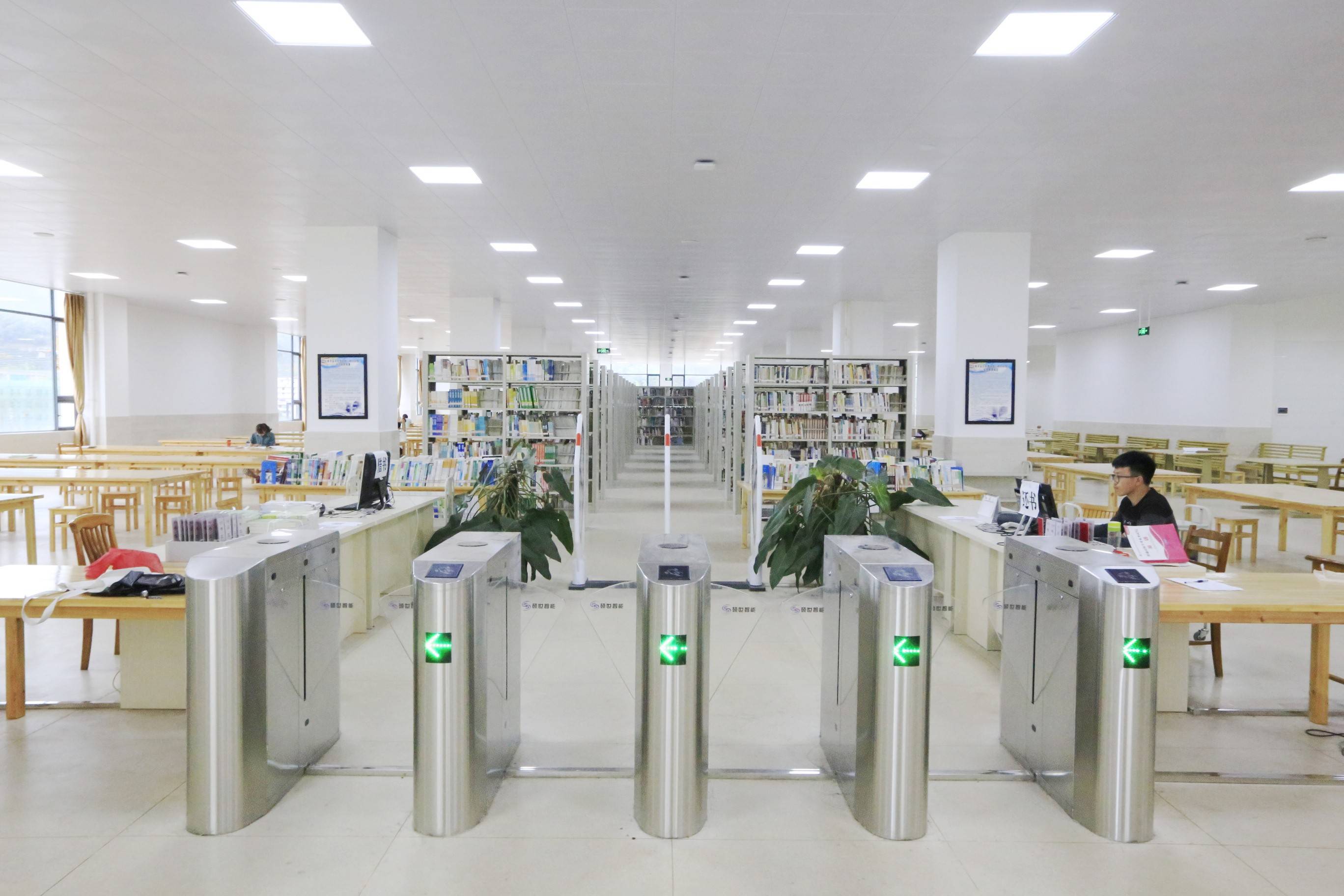 图书馆内景