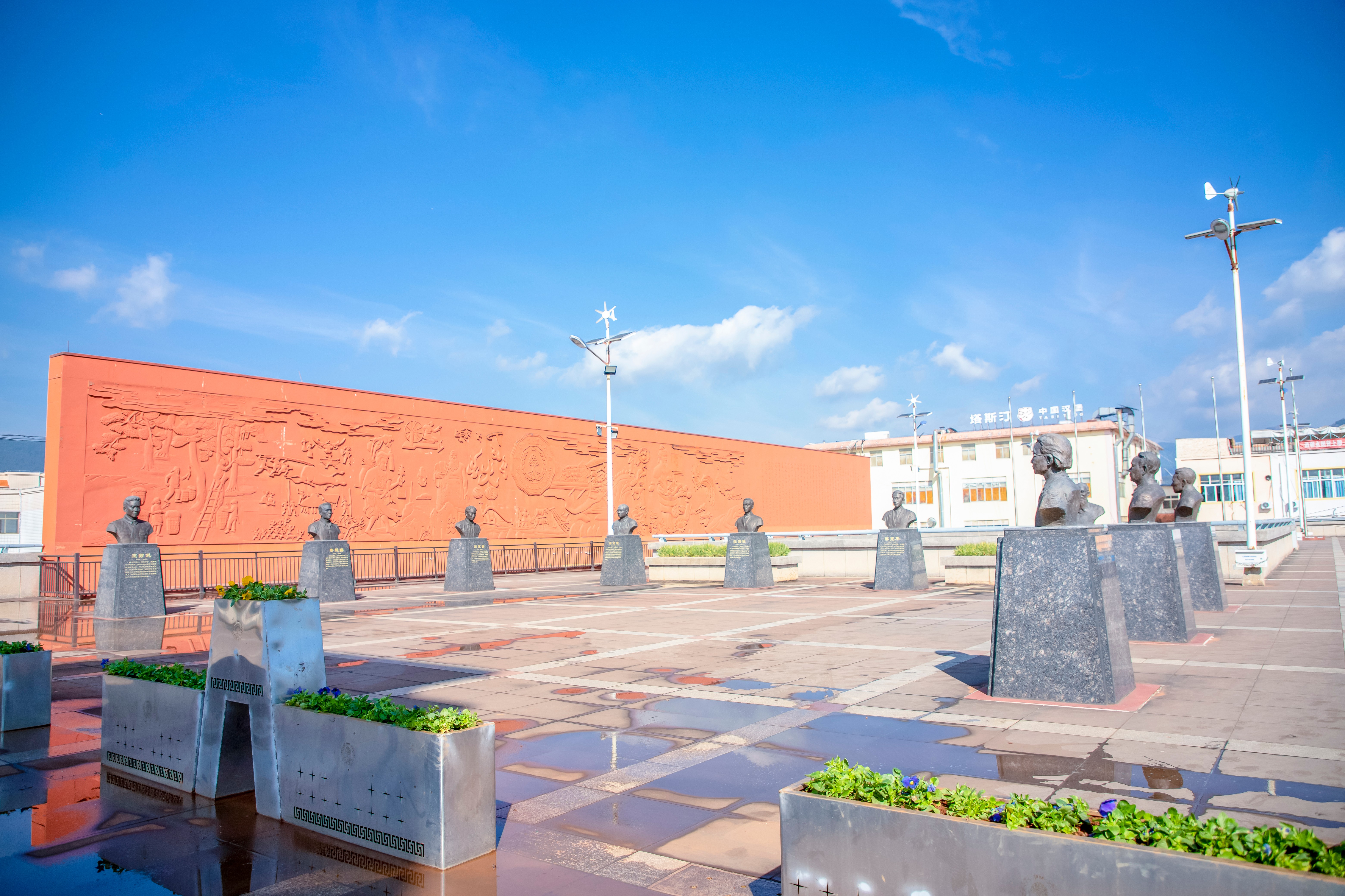 东西校区连接天桥